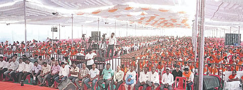 ಕೂಡಲಸಂಗಮದಲ್ಲಿ ನಡೆದ 39ನೇ ಶರಣ ಮೇಳದಲ್ಲಿ ಮಂಗಳವಾರ ಪಾಲ್ಗೊಂಡಿದ್ದ ಭಕ್ತರು