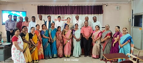ಬಾಗಲಕೋಟೆ ಬಿವಿವಿ ಸಂಘದ ಪಾಲಿಟೆಕ್ನಿಕ್ ಸಭಾಭವನದಲ್ಲಿ ಶುಕ್ರವಾರ ನಡೆದ ಭಾರತೀಯ ಶಿಕ್ಷಣ ಮಂಡಲ ಬಾಗಲಕೋಟೆ ಜಿಲ್ಲಾ ಘಟಕದ  ಕಾರ್ಯಕಾರಿ ಘೋಷಣೆ ಕಾರ್ಯಕ್ರಮದಲ್ಲಿ ಪಾಲ್ಗೊಂಡಿದ್ದ ಪದಾಽಕಾರಿಗಳು.