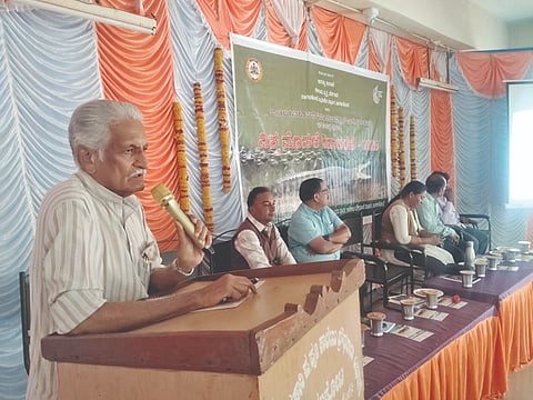 ಬಾಗಲಕೋಟೆಯ ಬಾಲಕಿಯರ ಸರ್ಕಾರಿ ಪದವಿಪೂರ್ವ ಕಾಲೇಜಿನಲ್ಲಿ ನಡೆದ ವಿಶ್ವ ಮೊಸಳೆ ದಿನಾಚರಣೆಯಲ್ಲಿ ಪರಿಸರ ಪ್ರಶಸ್ತಿ ಪುರಸ್ಕೃತ ಡಾ.ಎಂ.ಆರ್.ದೇಸಾಯಿ ಮಾತನಾಡಿದರು. ಡಿಎಫ್‌ಒ ಕೆ.ಎಸ್ ಗೊರವರ್, ಸಹಾಯಕ ಅರಣ್ಯ ಸಂರಕ್ಷಣಾಽಕಾರಿ ರೂಪ ವಿ.ಕೆ ಇತರರಿದ್ದರು.