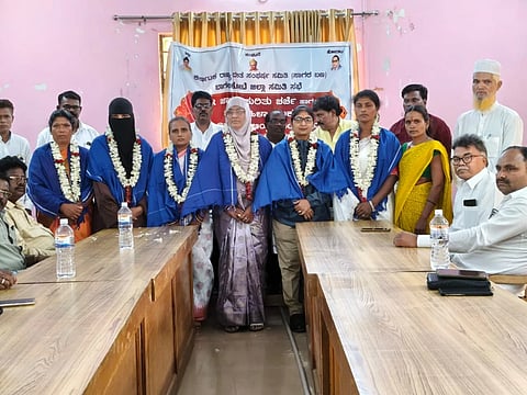 ಬಾಗಲಕೋಟೆಯಲ್ಲಿ ಡಿಎಸ್‌ಎಸ್ (ಸಾಗರ ಬಣ) ಜಿಲ್ಲಾ ಮಹಿಳಾ ಸಮಿತಿ ರಚಿಸಿ, ನೂತನ ಪದಾಽಕಾರಿಗಳನ್ನು ಅಭಿನಂದಿಸಲಾಯಿತು.