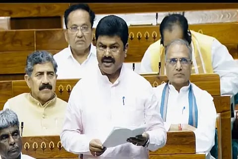 ಲೋಕಸಭಾ ಸದಸ್ಯ ಬಿ.ವೈ.ರಾಘವೇಂದ್ರ ಶುಕ್ರವಾರ ಲೋಕಸಭೆ ಅಧಿವೇಶನದಲ್ಲಿ ಮಾತನಾಡಿದರು.