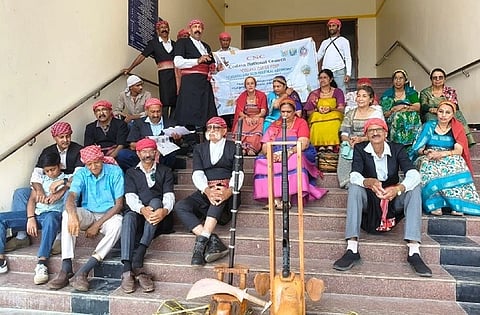 ಕೊಡವ ನ್ಯಾಷನಲ್ ಕೌನ್ಸಿಲ್ ಸಂಘಟನೆ ಕೊಡವ ಮಹಿಳೆಯರ ಸಬಲೀಕರಣಕ್ಕಾಗಿ ಒತ್ತಾಯಿಸಿ ಸಿಎನ್‌ಸಿ ಅಧ್ಯಕ್ಷ ಎನ್.ಯು.ನಾಚಪ್ಪ ಅವರ ನೇತೃತ್ವದಲ್ಲಿ ಜಿಲ್ಲಾಧಿಕಾರಿಗಳ ಕಚೇರಿ ಎದುರು ವಿವಿಧ ಹಕ್ಕೊತ್ತಾಯಗಳನ್ನು ಮಂಡಿಸಿತು. 