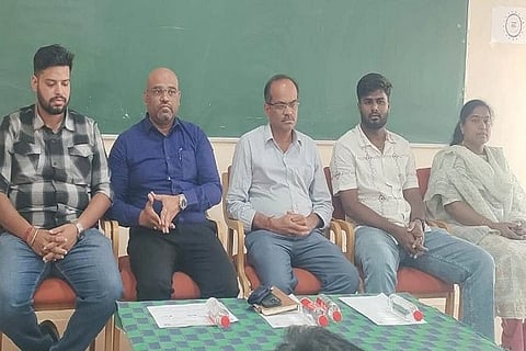 ಎಸ್‌ಜೆಎಂಐಟಿಯಲ್ಲಿ ಆಯೋಜಿಸಿದ್ದ `ಆಟೋಮೋಟಿವ್ ಇಂಡಸ್ಟಿç ಓವರ್ ವ್ಯೂ-ರೋಡ್ ಮ್ಯಾಪ್ ಟೂ ನೆಟ್‌ವರ್ಕ್ ಇಂಜಿನಿಯರಿAಗ್' ಕುರಿತ ಉಪನ್ಯಾಸ ಕಾರ್ಯಕ್ರಮ