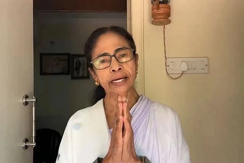 ಪಶ್ಚಿಮ ಬಂಗಾಳ ಚುನಾವಣೆ 2026:: ಸೋಲೊಪ್ಪದ ಮಮತಾ; ಮತದಾರರ ಪಟ್ಟಿ ಪರಿಷ್ಕರಣೆ ವಿರುದ್ಧ ದೀದಿ ಆಕ್ರೋಶ!