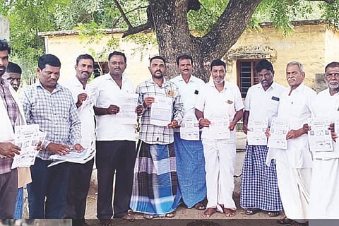 ಹೇರುಂಡಿ ಗ್ರಾಮದಲ್ಲಿ ವಿಬಿ ಜಿ ರಾಮ್ ಜಿ ಯೋಜನೆ ಜಾಗೃತಿ ಹಾಗೂ ಜಾಬ್‌ಕಾರ್ಡ್ ಮೇಳ ನಡೆಯಿತು. ತಾಪಂ ಐಇಸಿ ಸಂಯೋಜಕ ಅಮರೇಶ, ಕರವಸೂಲಿಗಾರ ಮೌನೇಶ, ಡೇಟಾ ಎಂಟ್ರಿ ಆಪರೇಟರ್ ವೆಂಕೋಬ, ಆರ್‌ಜಿ ಪೋಲೋ ಪಂಪಾಪತಿ, ಗ್ರಾಮಸ್ಥರು ಇದ್ದರು.
