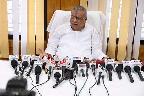 ವಿಜಯಪುರ ನಗರದ ನೂತನ ಪ್ರವಾಸಿ ಮಂದಿರದಲ್ಲಿ ಶಾಸಕ ಯಶವಂತರಾಯಗೌಡ ಪಾಟೀಲ ಸುದ್ದಿಗೋಷ್ಠಿ ನಡೆಸಿದರು.