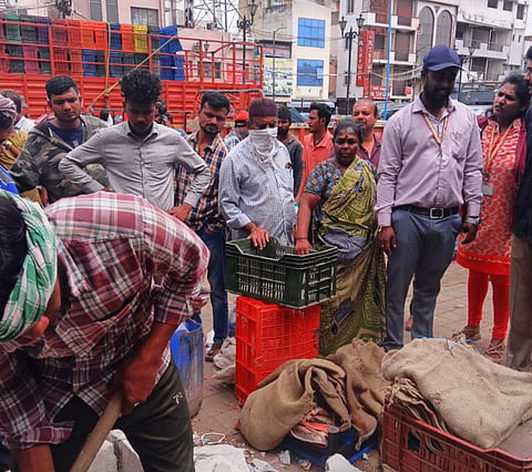 footpath-encroachments