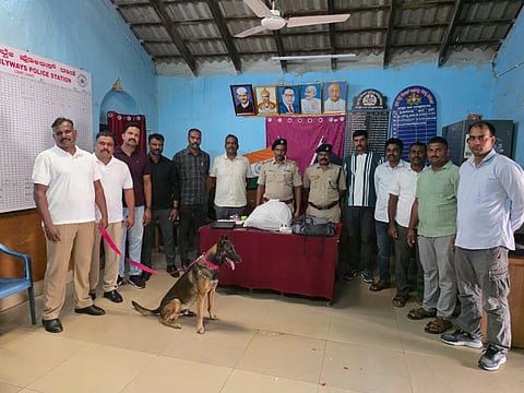 ganja ಗದಗ ರೈಲ್ವೆ ಸ್ಟೇಷನ್‌