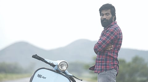 ಗುರುತ್ವಾಕರ್ಷಣೆ ಚಿತ್ರದ ದೃಶ್ಯ