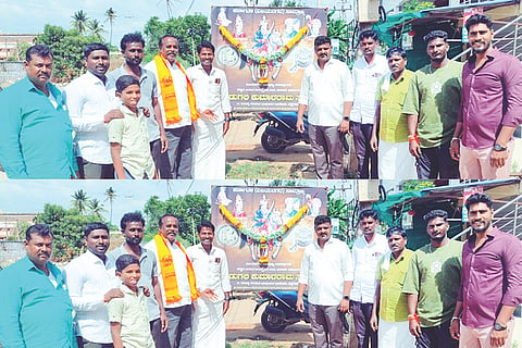 ವಡ್ಡರಹಟ್ಟಿಯಲ್ಲಿ ಕುಮಾರರಾಮ ಹೋರಾಟ ಸಮಿತಿಯಿಂದ ಗಂಡುಗಲಿ ಕುಮಾರರಾಮ ಜಯಂತಿ ಆಚರಿಸಲಾಯಿತು. ಸಮಿತಿ ಪ್ರಧಾನ ಕಾರ್ಯದರ್ಶಿ ಹರನಾಯಕ, ಪ್ರಮುಖರಾದ ರಾಜೇಶ ನಾಯಕ ದೊರೆ, ಟಿ.ಮಾರುತಿ ನಾಯಕ ಇತರರಿದ್ದರು.