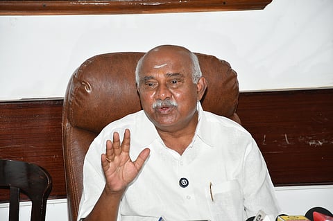 ವಿಧಾನಪರಿಷತ್ ಸದಸ್ಯ ಎಚ್.ವಿಶ್ವನಾಥ್ 