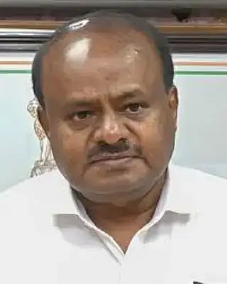  Industries Minister HD Kumaraswamy