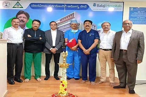 ಹುಬ್ಬಳ್ಳಿಯಲ್ಲಿ (balaji) ಶನಿವಾರ ನೇರ ಶಸ್ತ್ರಚಿಕಿತ್ಸಾ ಕಾರ್ಯಾಗಾರ ‘ಸ್ಪೈನ್ ಕಾನ್-26 ಏರ್ಪಡಿಸಲಾಗಿತ್ತು.