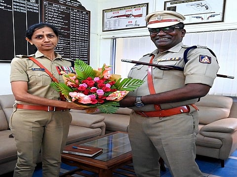ಹು-ಧಾ ಪೊಲೀಸ್ ಆಯುಕ್ತಾಲಯದ (police commissioner)ಕಾನೂನು ಮತ್ತು ಸುವ್ಯವಸ್ಥೆ ಡಿಸಿಪಿಯಾಗಿ ಶ್ರುತಿ ಎನ್.ಎಸ್. ಅವರು ಮಂಗಳವಾರ ಅಧಿಕಾರ ಸ್ವೀಕರಿಸಿದರು.