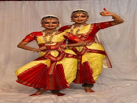 ವಿದುಷಿ ಸುಷ್ಮಾ ಕೊಂಗಿ ಹಾಗೂ ವಿದುಷಿ ನಿಸರ್ಗ ಗೊಡ್ಡೆಮ್ಮಿ ಅವರ ಭರತ ನಾಟ್ಯ (bharatanatya)