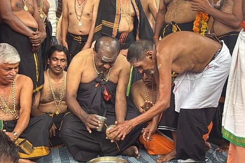 H D Kumaraswamy (ಚಿತ್ರ X)