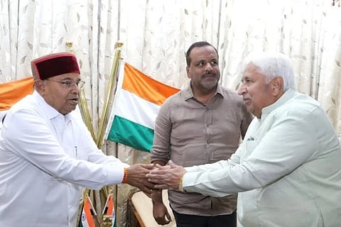 ರಾಜ್ಯಪಾಲರನ್ನು ಭೇಟಿಯಾದ ಸಚಿವ ಎಚ್​.ಕೆ ಪಾಟೀಲ್​ ನಿಯೋಗ; ಗವರ್ನರ್​ ಷರತ್ತಿಗೆ ಸರ್ಕಾರ ನಕಾರ
