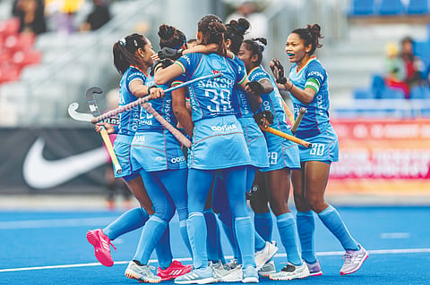 ನೇಷನ್ಸ್​ ಕಪ್​ ಹಾಕಿ: ಫೈನಲ್​ಗೇರಿದ ಭಾರತದ ಮಹಿಳೆಯರು