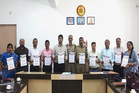ಹೋಂಸ್ಟೇ, ಬೆಡ್ ಮತ್ತು ಬ್ರೇಕ್‌ಪಾಸ್ಟ್, ಹೋಟೇಲ್‌ಗಳ ಸುರಕ್ಷತೆ ಕುರಿತು ಭಿತ್ತಿಪತ್ರವನ್ನು ಉಪ ವಿಭಾಗಾಧಿಕಾರಿಯೂ ಆಗಿರುವ ಪ್ರವಾಸೋದ್ಯಮ ಇಲಾಖೆ ಉಪ ನಿರ್ದೇಶಕ ನಿತಿನ್ ಚಕ್ಕಿ ಬಿಡುಗಡೆ ಮಾಡಿದರು. ಸೂರಜ್, ಮಹೇಶ್ ಕುಮಾರ್, ನಾಗೇಶ್ ಕುಮಾರ್, ಶೇಖರ್, ಶ್ರೀಧರ್, ಸಂಜನಾ, ಮೋಂತಿ ಗಣೇಶ್ ಮತ್ತಿತರರು ಇದ್ದರು.