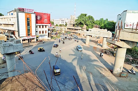 city circles ಹುಬ್ಬಳ್ಳಿಯ ಹೊಸೂರ ಸರ್ಕಲ್.