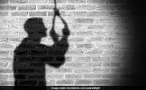 Suicide by hanging
