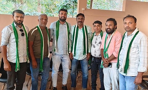 ಪಕ್ಷೇತರ ಸದಸ್ಯನಾಗಿರುವ ಎ.ಅಬ್ದುಲ್ ಖಾದರ್ ರಾಜ್ಯ ಜೆಡಿಎಸ್ ಉಪಾಧ್ಯಕ್ಷ ಎಂ.ಎಂ.ಷರೀಫ್ ಅವರ ನೇತೃತ್ವದಲ್ಲಿ ಜೆಡಿಎಸ್ ಪಕ್ಷ ಸೇರ್ಪಡೆಗೊಂಡರು. ಜಾಶಿರ್ ಮೂರ್ನಾಡು, ಜಿನಾಸುದ್ದೀನ್ ಇತರರಿದ್ದರು.