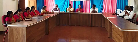 ಆಲಂಕಾರು ಗ್ರಾಪಂ ಅಧ್ಯಕ್ಷೆ ಸುಶೀಲಾ ಕೊಂಡಾಡಿ ಅಧ್ಯಕ್ಷತೆಯಲ್ಲಿ ಪಂಚಾಯಿತಿ ಸಾಮಾನ್ಯ ಸಭೆ ನಡೆಯಿತು.