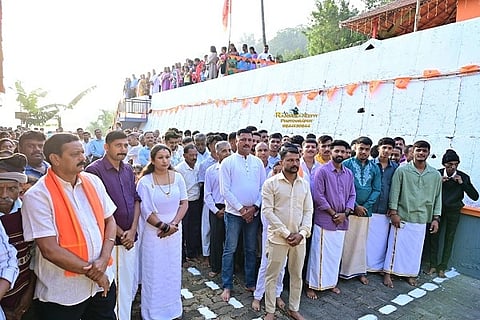 ಭಾಗಮಂಡಲ ಸಮೀಪದ ಅಯ್ಯಂಗೇರಿ ಗ್ರಾಮದ ಶ್ರೀಕೃಷ್ಣ ಚಿನ್ನತಪ್ಪ ದೇವಸ್ಥಾನದಲ್ಲಿ ನಡೆದ ಉತ್ಸವದಲ್ಲಿ ಜಿಲ್ಲೆಯ ವಿವಿಧೆಡೆಯ ಭಕ್ತರು ಪಾಲ್ಗೊಂಡಿದ್ದರು.