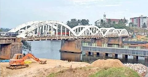 ಕೂಳೂರು ಸೇತುವೆ 