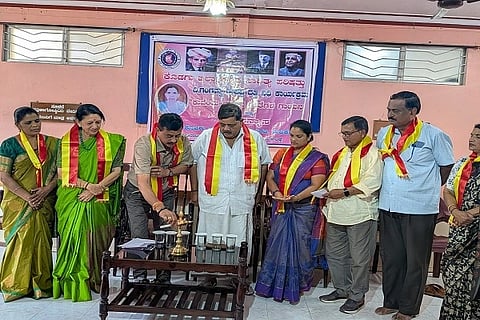 ಕೊಡಗು ಜಿಲ್ಲಾ ಕನ್ನಡ ಸಾಹಿತ್ಯ ಪರಿಷತ್ತು ಏರ್ಪಡಿಸಿದ್ದ ದಿ. ಗಂಗಮ್ಮ ರಾಚಪ್ಪ ದತ್ತಿನಿಧಿ ಕಾರ್ಯಕ್ರಮದ ಕುವೆಂಪು ಗೀತ ಗಾಯನ ಮತ್ತು ಉಪನ್ಯಾಸ ಕಾರ್ಯಕ್ರಮವನ್ನು ಹಿರಿಯ ಪತ್ರಕರ್ತ ಜಿ. ಚಿದ್ವಿಲಾಸ್ ಉದ್ಘಾಟಿಸಿದರು. ಸ್ನೇಹ ಬಸಮ್ಮ, ಕೆ.ಪಿ. ಚಂದ್ರಕಲಾ, ಕೇಶವ ಕಾಮತ್, ಮಾಲಾದೇವಿ, ಟಿ.ಪಿ. ರಮೇಶ್, ವೆಂಕಟ್‌ನಾಯಕ್, ರೇವತಿ ರಮೇಶ್ ಇದ್ದರು.
