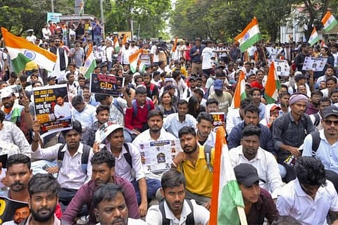 ವಿಧಾನಸಭೆ ಮುತ್ತಿಗೆ ಯತ್ನಿಸಿದ 600 ಕ್ಕೂ ಹೆಚ್ಚು ಪ್ರತಿಭಟನಾಕಾರರ ಮೇಲೆ ಎಫ್‌ಐಆರ್ ದಾಖಲು