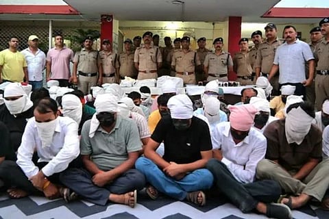 ಉತ್ತರಾಖಂಡದ ಜಿಮ್ ಕಾರ್ಬೆಟ್ ರೆಸಾರ್ಟ್‌ನಲ್ಲಿ ಹೈಟೆಕ್ ಸೆಕ್ಸ್ ರಾಕೆಟ್ ಪತ್ತೆ!