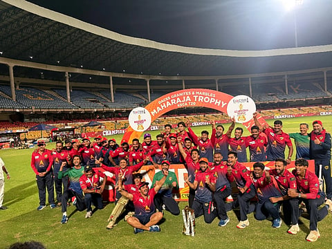 ಪದಾರ್ಪಣೆಯ ಆವೃತ್ತಿಯಲ್ಲೇ ಶಿವಮೊಗ್ಗ ಯೋಧಾಸ್ ತಂಡ ಚಾಂಪಿಯನ್, ದ್ರಾವಿಡ್ ಪುತ್ರನ ಆಟ ವ್ಯರ್ಥ!