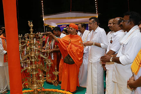 ಪ್ರೇರಣಾ ಶಾಲೆಯಲ್ಲಿ ಭಜನಾ ಪ್ರೇರಣೋತ್ಸವ ಕಮ್ಮಟವನ್ನು ಮೂಡುಬಿದಿರೆ ಭಟ್ಟಾರಕ ಸ್ವಾಮೀಜಿ ಉದ್ಘಾಟಿಸಿದರು.