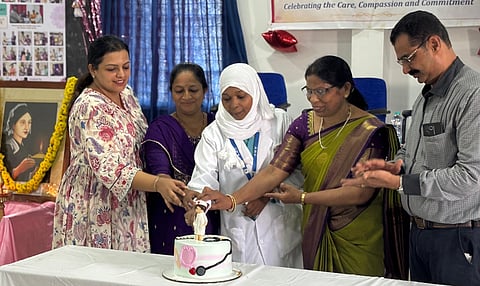 ಆಳ್ವಾಸ್ ಹೆಲ್ತ್ ಸೆಂಟರಿನಲ್ಲಿ ದಾದಿಯರ ದಿನ ಆಚರಿಸಲಾಯಿತು. ಕಾರ್ಕಳ ತಾಲೂಕು ಆಸ್ಪತ್ರೆಯ ನರ್ಸಿಂಗ್ ಅಧೀಕ್ಷಕಿ ಕಮಲಾ ಪಿ.ಜೆ., ಆಳ್ವಾಸ್ ಹೆಲ್ತ್ ಸೆಂಟರ್‌ನ ನರ್ಸಿಂಗ್ ಅಧೀಕ್ಷಕಿ ಜುಲೇಖಾ ಖಾನ್ ಮೊದಲಾದವರಿದ್ದರು.