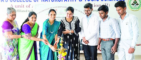 ಆಳ್ವಾಸ್ ಪ್ರಕೃತಿ ಚಿಕಿತ್ಸಾ ಮತ್ತು ಯೋಗವಿಜ್ಞಾನ ಕಾಲೇಜಿನಲ್ಲಿ ಪ್ರಕೃತಿ ಚಿಕಿತ್ಸಾ ದಿನಾಚರಣೆ ನಡೆಯಿತು.