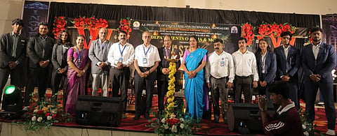 ಎಜೆ-ಆಸ್ಟ್ರಿಕ್ಸ್-2026 ಉತ್ಸವವನ್ನು ಡಾ.ಟಿ.ಜಯಪ್ರಕಾಶ್ ರಾವ್ ಉದ್ಘಾಟಿಸಿದರು. ಡಾ.ಪಿ.ಮಹಾಬಲೇಶ್ವರಪ್ಪ, ಡಾ.ಆ್ಯಂಟನಿ ಪಿ.ಜೆ. ಮೊದಲಾದವರಿದ್ದರು.