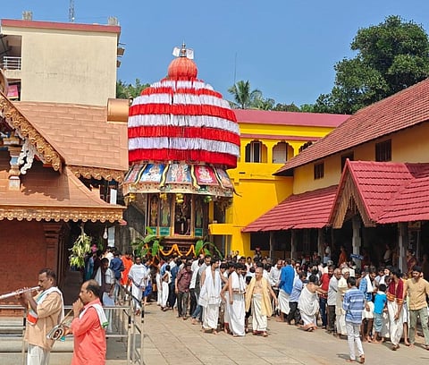 ಕುಡುಪು ಕ್ಷೇತ್ರದಲ್ಲಿ ರಥೋತ್ಸವ ಜರುಗಿತು. 