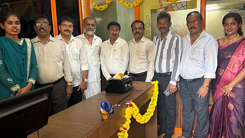 ವಿಶ್ವಬೆಳಕು ಸೌಹಾರ್ದ ಸಹಕಾರಿ ಸಂಘ ನಿಯಮಿತದ ನೂತನ ಕಚೇರಿಯ ಉದ್ಘಾಟನಾ ಸಮಾರಂಭವು ಶುಕ್ರವಾರ ಕೊಟ್ಟಾರ ಚೌಕಿಯ ಪ್ರೀತಿರಾಜ್ ಕಾಂಪ್ಲೆಕ್ಸ್‌ನ ಪ್ರಥಮ ಮಹಡಿಯಲ್ಲಿ ನಡೆಯಿತು.