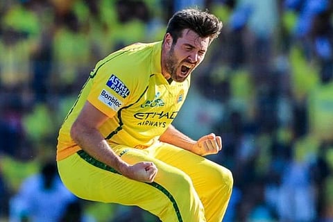 ಸಿಎಸ್‌ಕೆಗೆ ಭಾರಿ ಆಘಾತ: ಪ್ಲೇ-ಆಫ್ ರೇಸ್‌ನಿಂದ ಹೊರಬೀಳುತ್ತಾ ಋತು ಪಡೆ? ಸ್ಟಾರ್ ಆಲ್‌ರೌಂಡರ್ ಓವರ್ಟನ್ ಟೂರ್ನಿಯಿಂದ ಔಟ್!