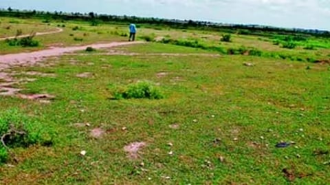 ಕಾಪು ತಾಲೂಕಿನ ಸಹಸ್ರಾರು ಬಡವರು ಮನೆ ನಿವೇಶನ ಹಂಚಿಕೆ ಪ್ರಕ್ರಿಯೆ ವಿಳಂಬವಾಗಿದೆ.