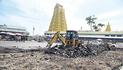 ಚಾಮುಂಡಿಬೆಟ್ಟದಲ್ಲಿ ನಡೆಯುತ್ತಿರುವ ವಿವಿಧ ಕಾಮಗಾರಿ 
