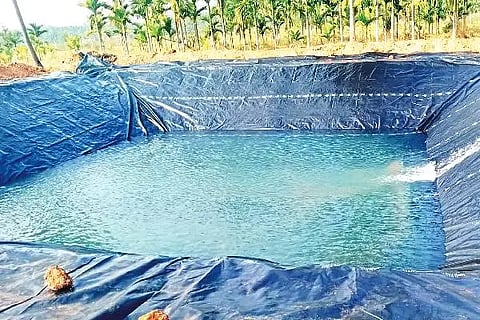 ಕೃಷಿ ಭಾಗ್ಯ ಯೋಜನೆಯಡಿ ರೈತರು ನಿರ್ಮಿಸಿಕೊಂಡ ಕೃಷಿ ಹೊಂಡದ ಸಾಂದರ್ಭಿಕ ಚಿತ್ರ.  