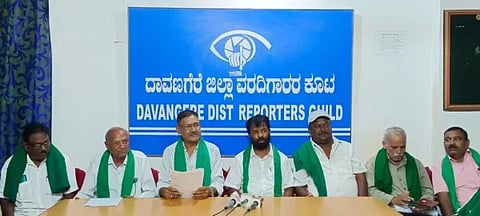 ದಾವಣಗೆರೆಯಲ್ಲಿ ಸುದ್ದಿಗೋಷ್ಠಿ ನಡೆಸಿದ ರಾಜ್ಯ ರೈತ ಸಂಘಗಳ ಒಕ್ಕೂಟದ ಪ್ರಧಾನ ಕಾರ್ಯದರ್ಶಿ ಬಲ್ಲೂ