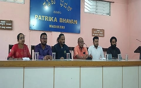ಸುದ್ದಿಗೋಷ್ಠಿಯಲ್ಲಿ ಶ್ರೀ ರಾಜೇಶ್ವರಿ ವಿದ್ಯಾಲಯ ಅಧ್ಯಕ್ಷ ಗೋವಿಂದರಾಜ್ ಮಾತನಾಡಿದರು.