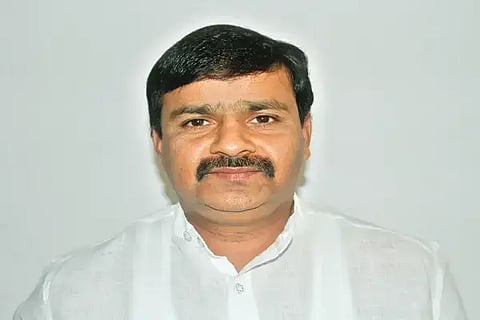  ರಾಜು ಎಂ ತಲ್ಲೂರು