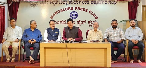 ಸುದ್ದಿಗೋಷ್ಠಿ