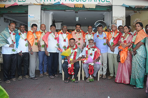  ಜಿಲ್ಲಾ ಹಾಪ್‌ಕಾಮ್ಸ್ ಅಧ್ಯಕ್ಷರಾಗಿ ಬಿ.ಪಿ.ಬೋರೇಗೌಡ, ಉಪಾಧ್ಯಕ್ಷರಾಗಿ ವೈ.ಜಿ.ಮಹೇಂದ್ರ ಗುರುವಾರ ಅವಿರೋಧವಾಗಿ ಆಯ್ಕೆಯಾದರು. 