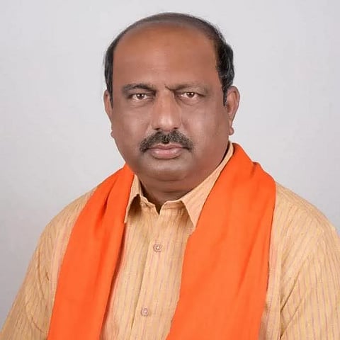 ಸನಾತನ ಧರ್ಮವನ್ನು ನಿರ್ಮೂಲನೆ ಮಾಡಬೇಕು ಎಂದು ತಮಿಳುನಾಡು ವಿಧಾನಸಭೆಯಲ್ಲಿ ಮತ್ತೊಮ್ಮೆ ವಿವಾದಾತ್ಮಕ ಹೇಳಿಕೆ ನೀಡಿರುವ ಸಚಿವ ಉದಯನಿಧಿ ಸ್ಟಾಲಿನ್ ಅವರ ನಡೆಯನ್ನು ಬಿಜೆಪಿ ಮಹದೇವಪುರ ಕ್ಷೇತ್ರ ನಗರ ಮಂಡಲ ನಿಕಟಪೂರ್ವ ಅಧ್ಯಕ್ಷ ಮನೋಹರ್  ರೆಡ್ಡಿ  ತೀವ್ರವಾಗಿ ಖಂಡಿಸಿದ್ದಾರೆ. 