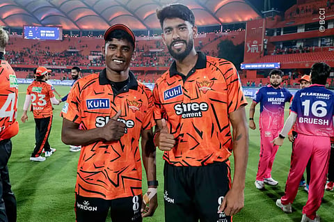 ಪದಾರ್ಪಣೆ ಪಂದ್ಯದಲ್ಲೇ ಹಲವು ದಾಖಲೆ ಬರೆದ ಪ್ರಫುಲ್​ ಹಿಂಗೆ, ಶಕೀಬ್​ ಹುಸೈನ್​!